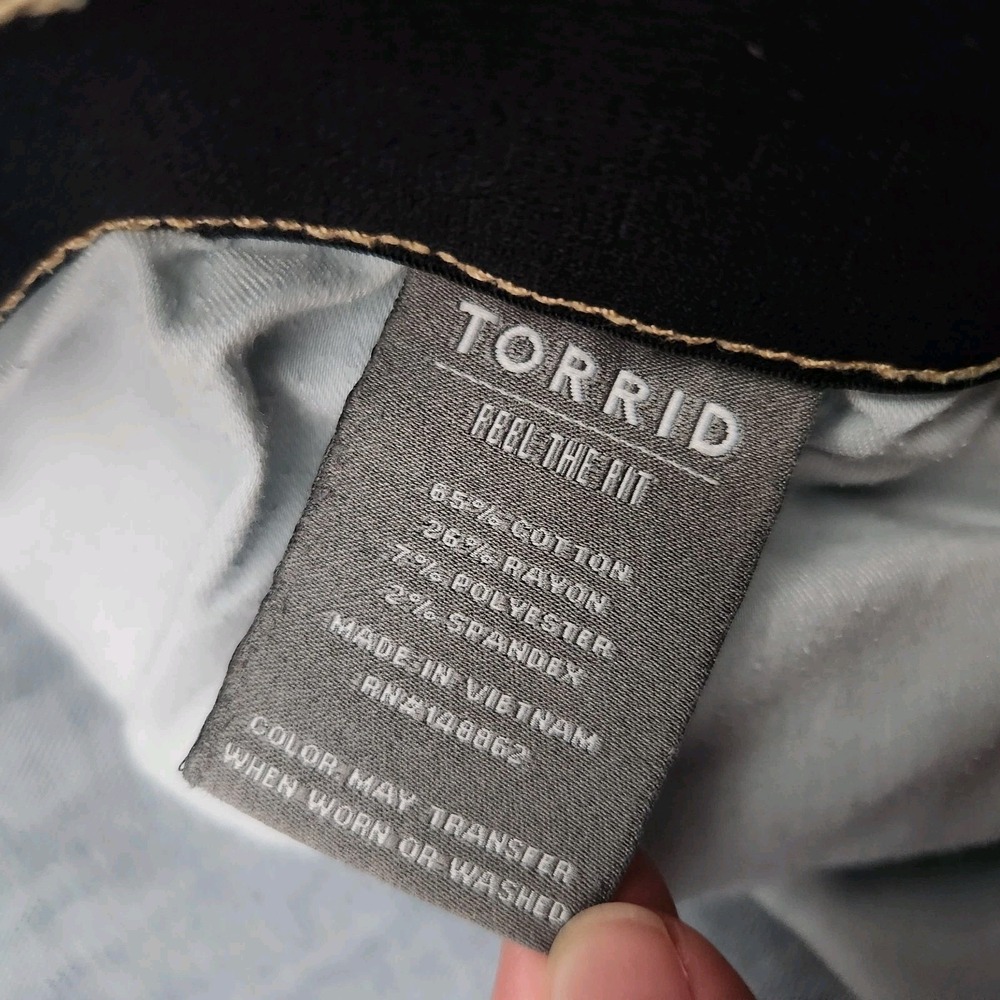 Torrid Premium Stretch Sky High Skinny Crop Distressed Denim Jeans Plus Size 22R - Picture 9 of 10